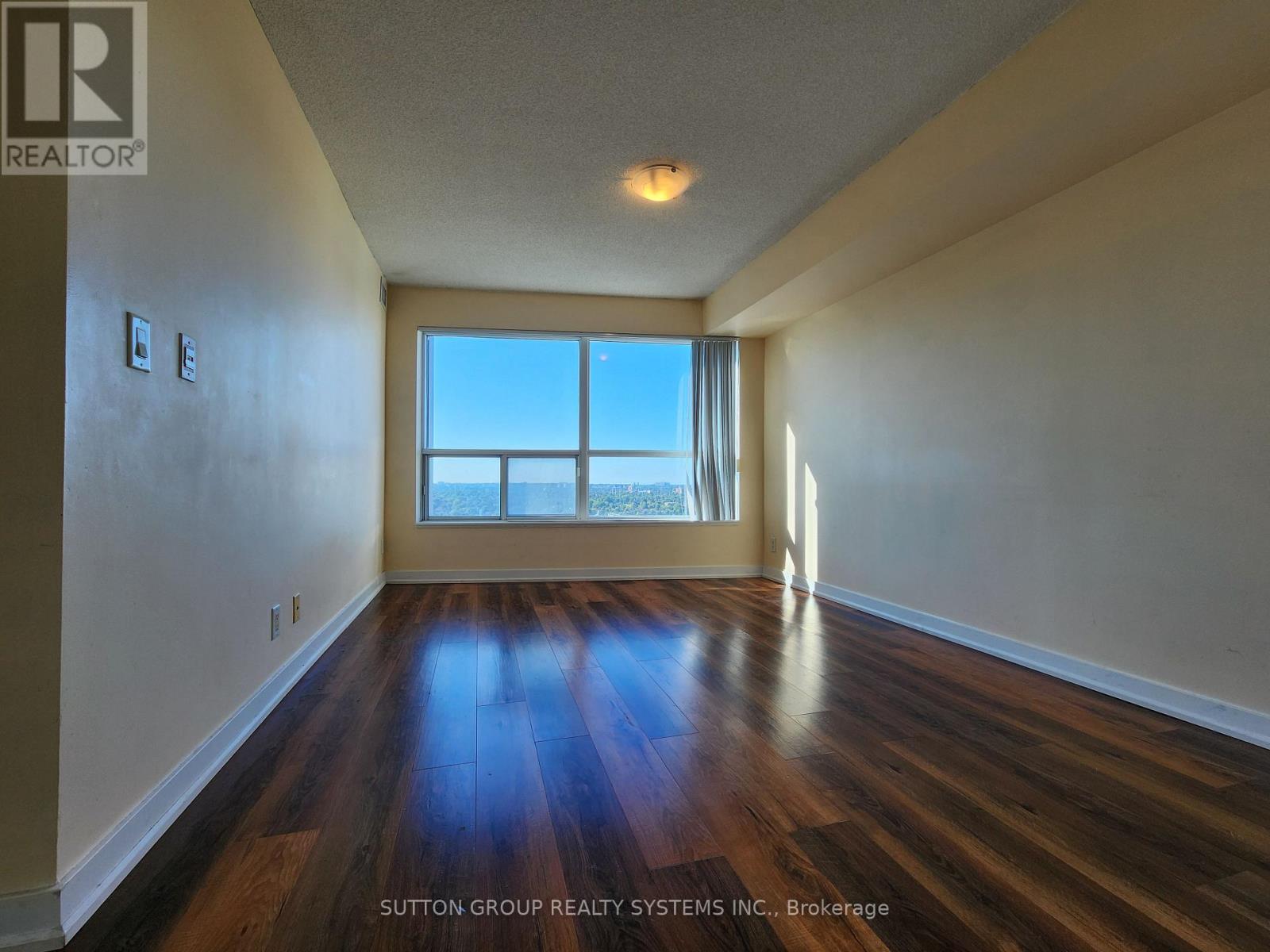 Photo 15 of 2809 38 Lee Centre Drive, Toronto ON