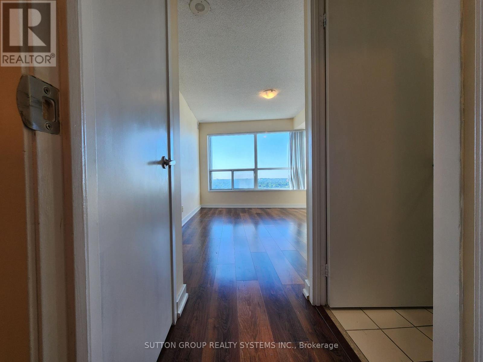 Photo 14 of 2809 38 Lee Centre Drive, Toronto ON