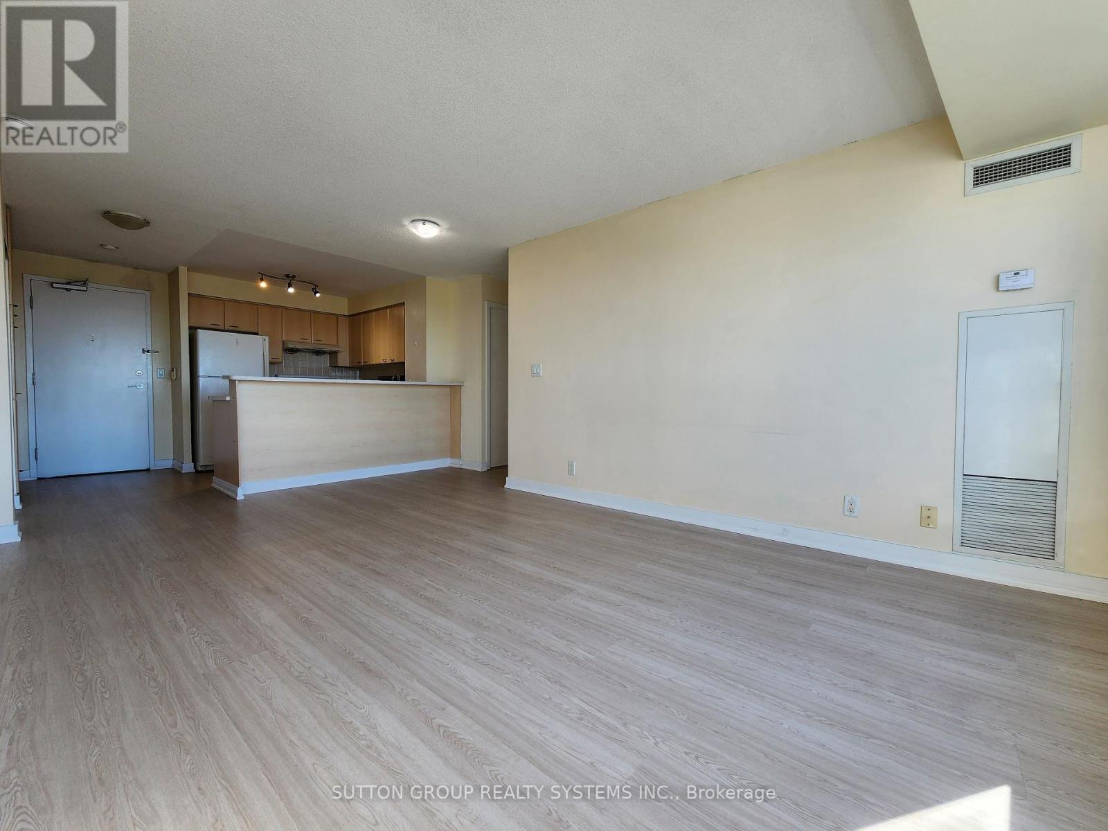 Photo 18 of 2809 38 Lee Centre Drive, Toronto ON