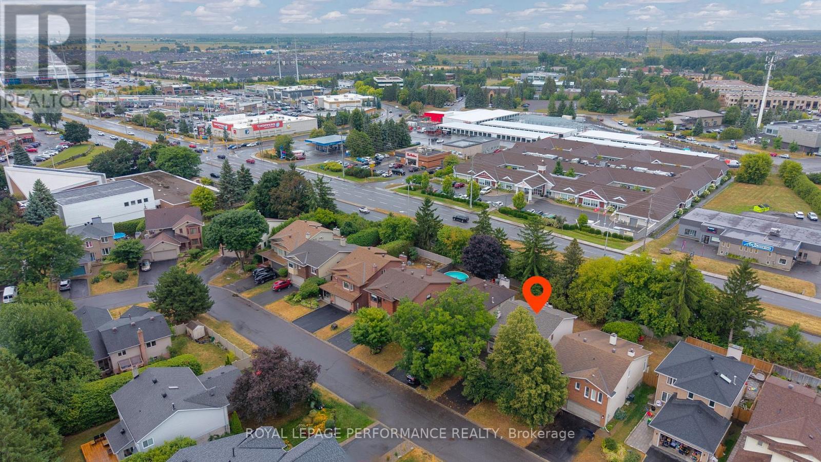 Photo 10 of 31 Willow Glen Drive, Ottawa ON