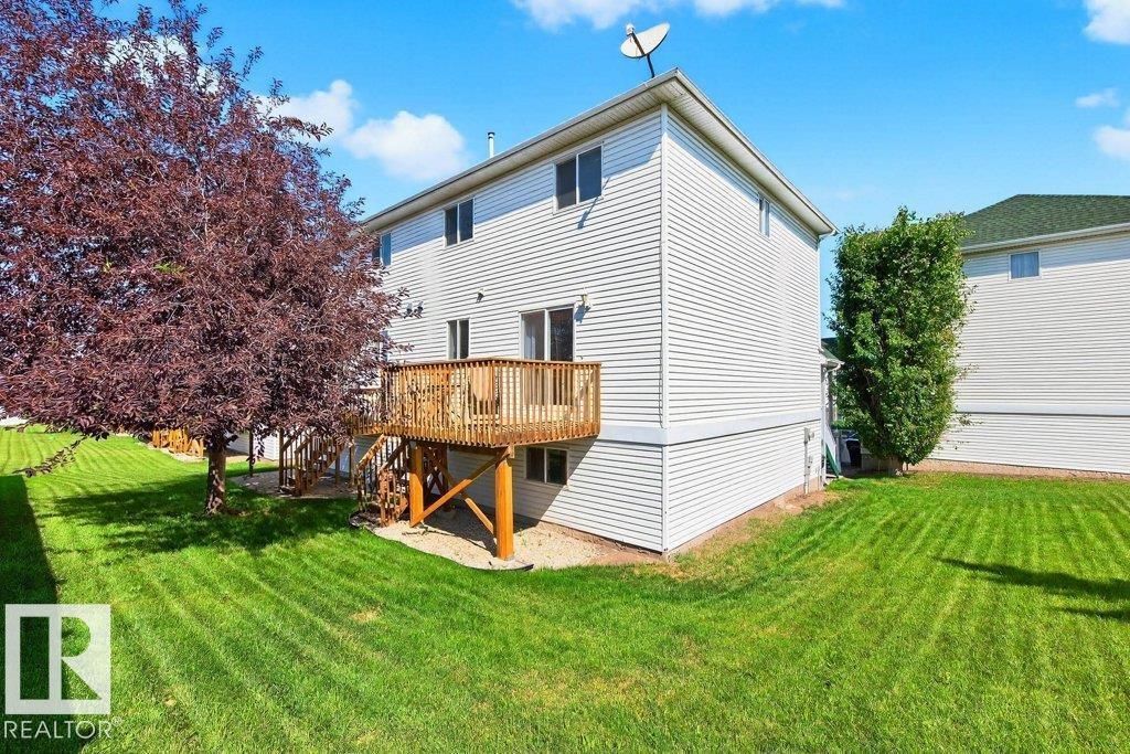 Photo 24 of 8329 160 Av Nw, Edmonton AB