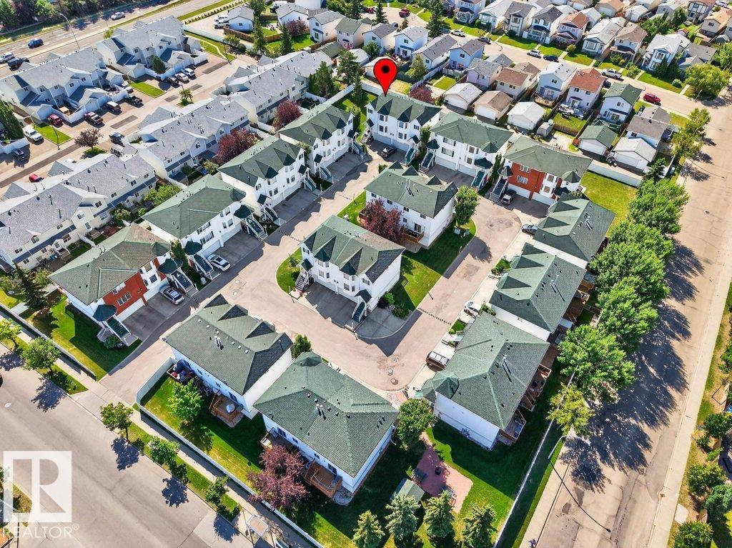 Photo 32 of 8329 160 Av Nw, Edmonton AB