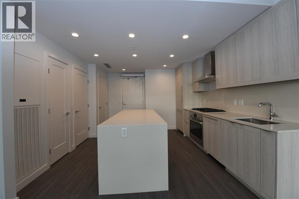 Photo 4 of 1903 2311 Beta Avenue, Burnaby BC