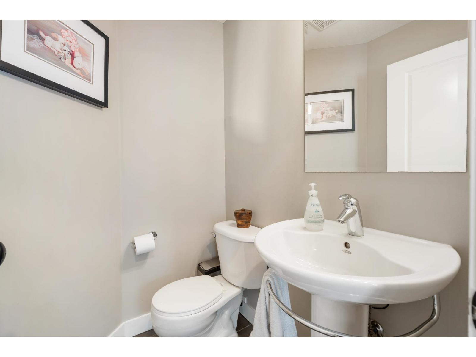 Photo 13 of 23110 Billy Brown Road, Langley BC