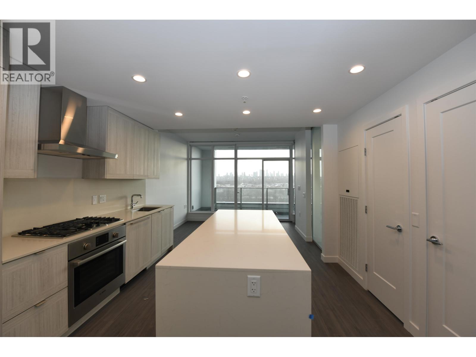 Photo 11 of 1903 2311 Beta Avenue, Burnaby BC