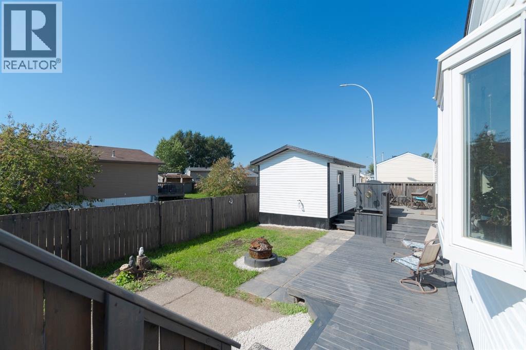 Photo 3 of 253 Grenfell Crescent, Fort Mcmurray AB