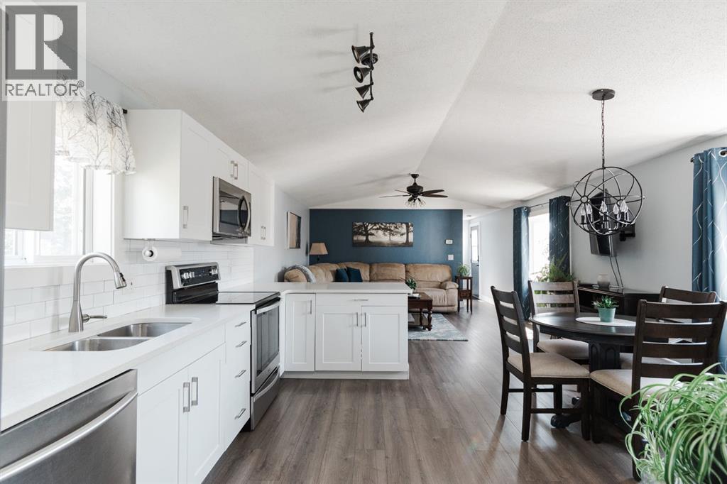 Photo 10 of 253 Grenfell Crescent, Fort Mcmurray AB