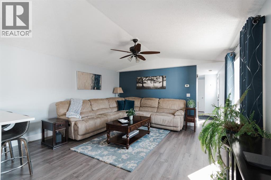 Photo 6 of 253 Grenfell Crescent, Fort Mcmurray AB