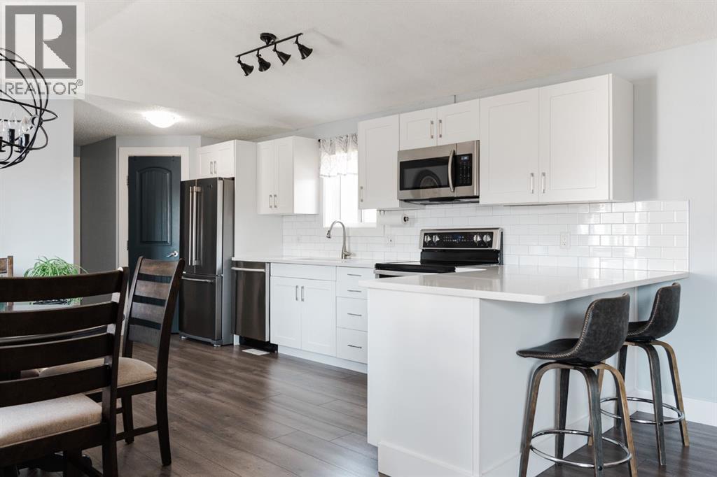 Photo 8 of 253 Grenfell Crescent, Fort Mcmurray AB