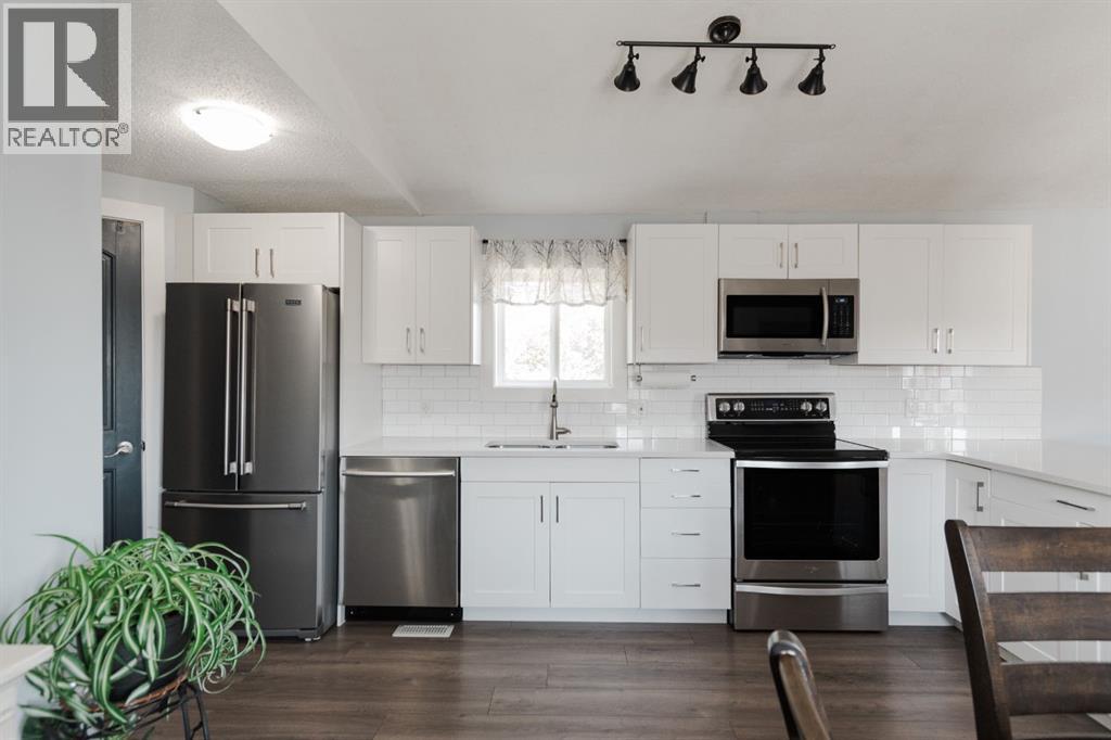 Photo 9 of 253 Grenfell Crescent, Fort Mcmurray AB