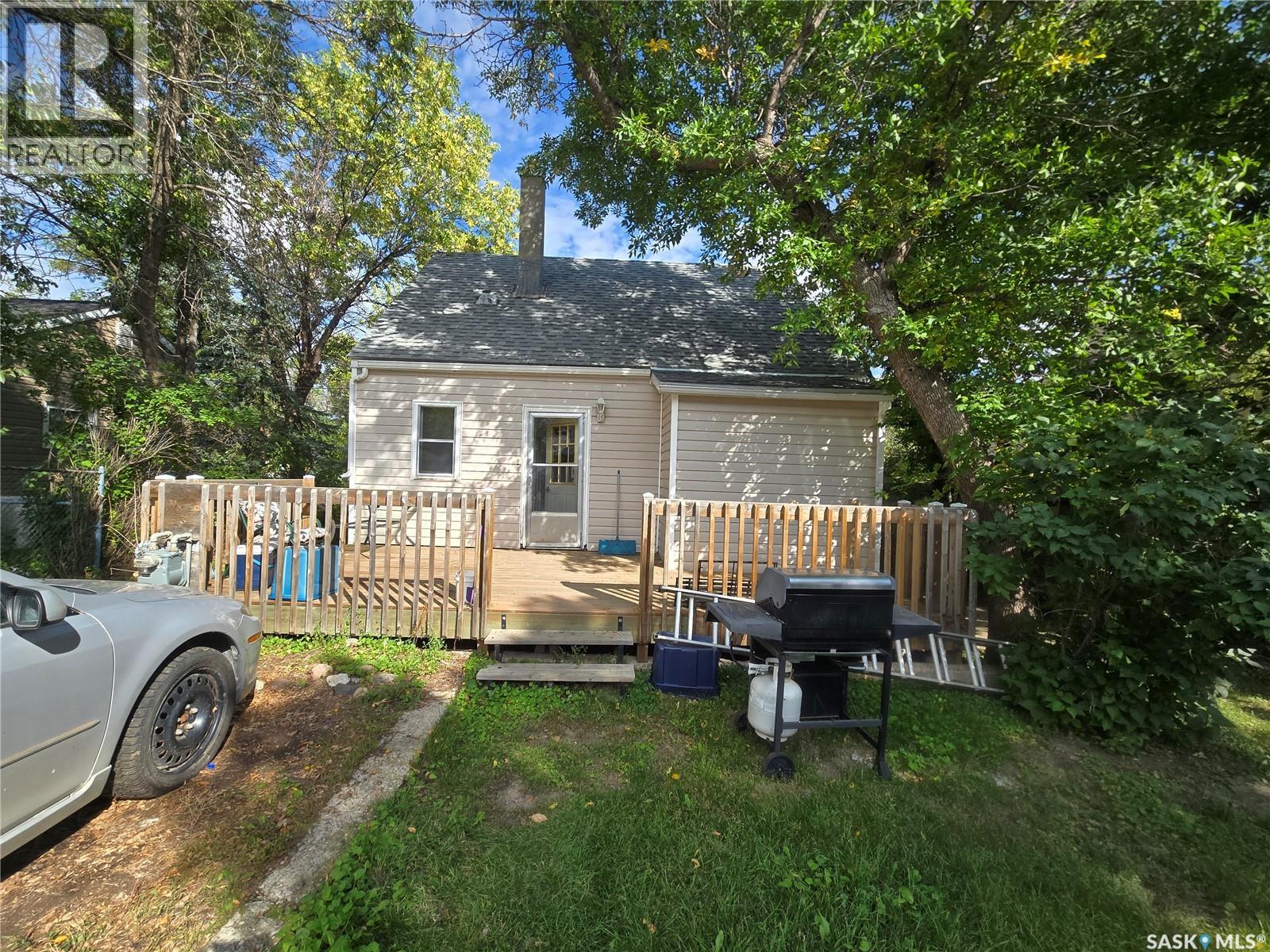 Photo 14 of 428 7th Avenue Nw, Swift Current SK