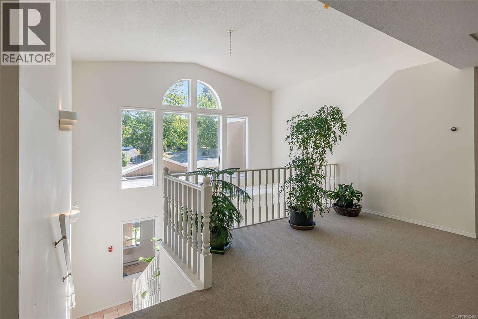 Photo 12 of 9 141 Sixth Ave, Qualicum Beach BC