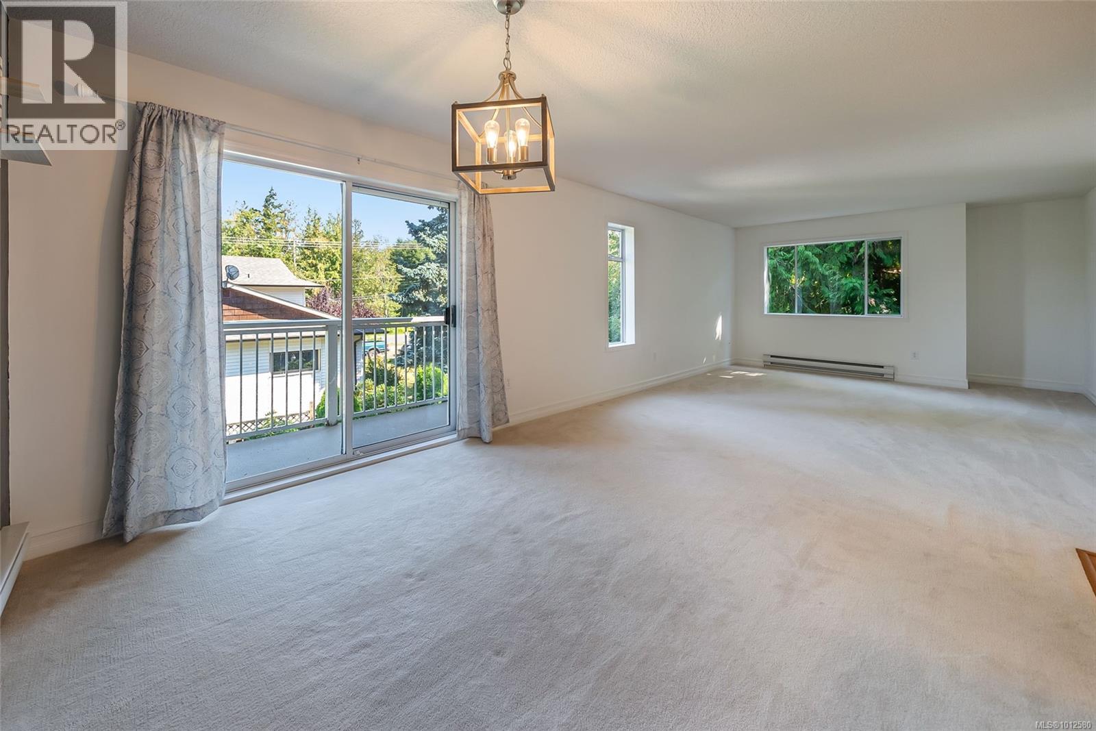Photo 14 of 9 141 Sixth Ave, Qualicum Beach BC