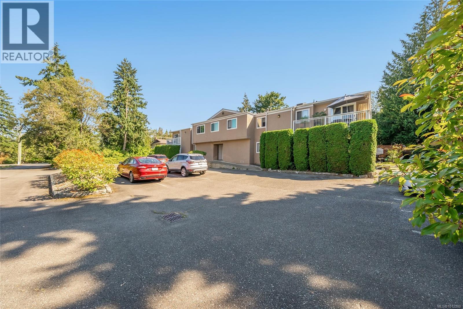 Photo 19 of 9 141 Sixth Ave, Qualicum Beach BC