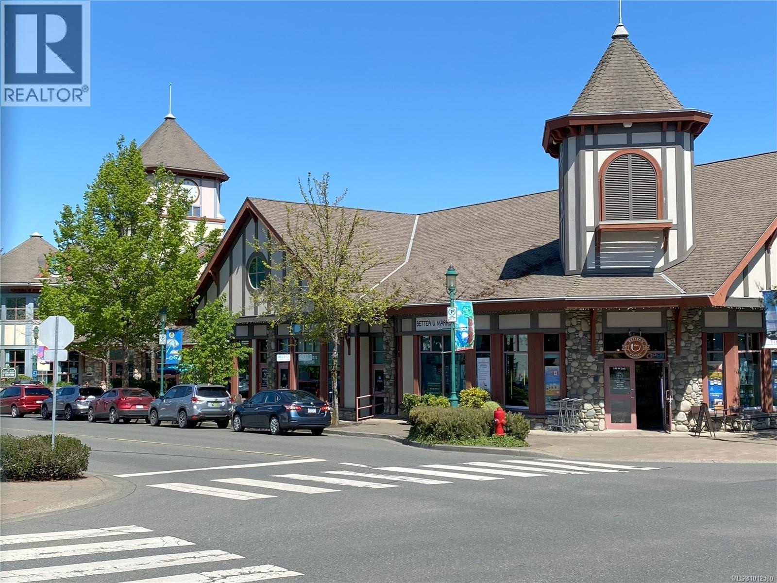 Photo 9 of 9 141 Sixth Ave, Qualicum Beach BC