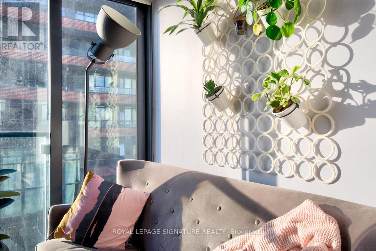 Photo 11 of 707 8 Dovercourt Road, Toronto ON