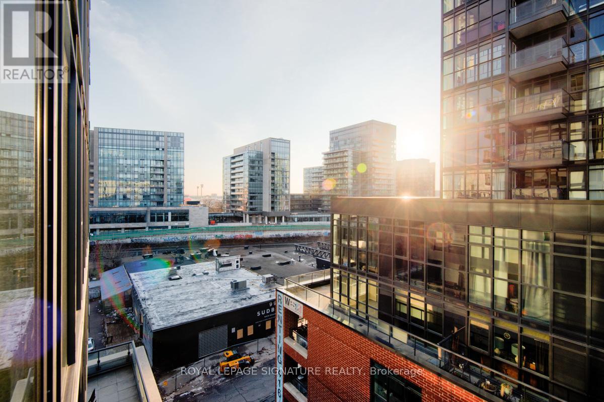 Photo 13 of 707 8 Dovercourt Road, Toronto ON
