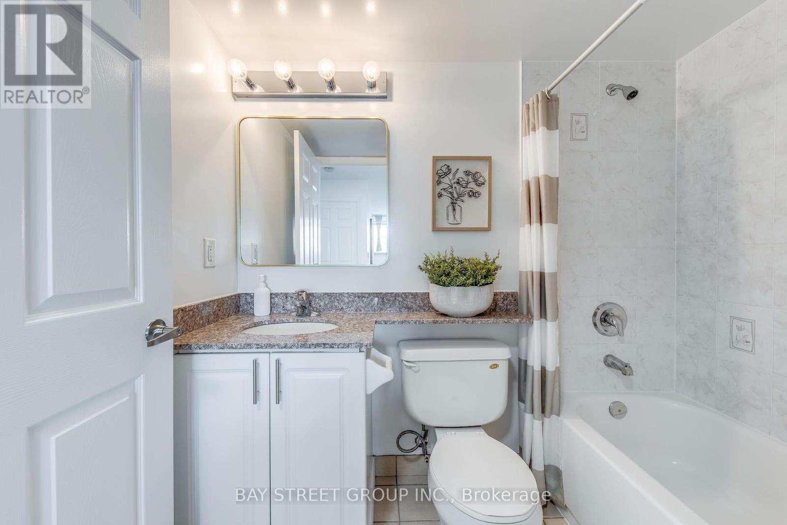 Photo 15 of 1905 5500 Yonge Street, Toronto ON