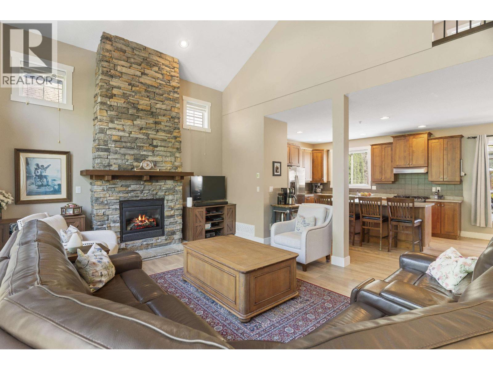 Photo 7 of 22810 Foreman Drive, Maple Ridge BC