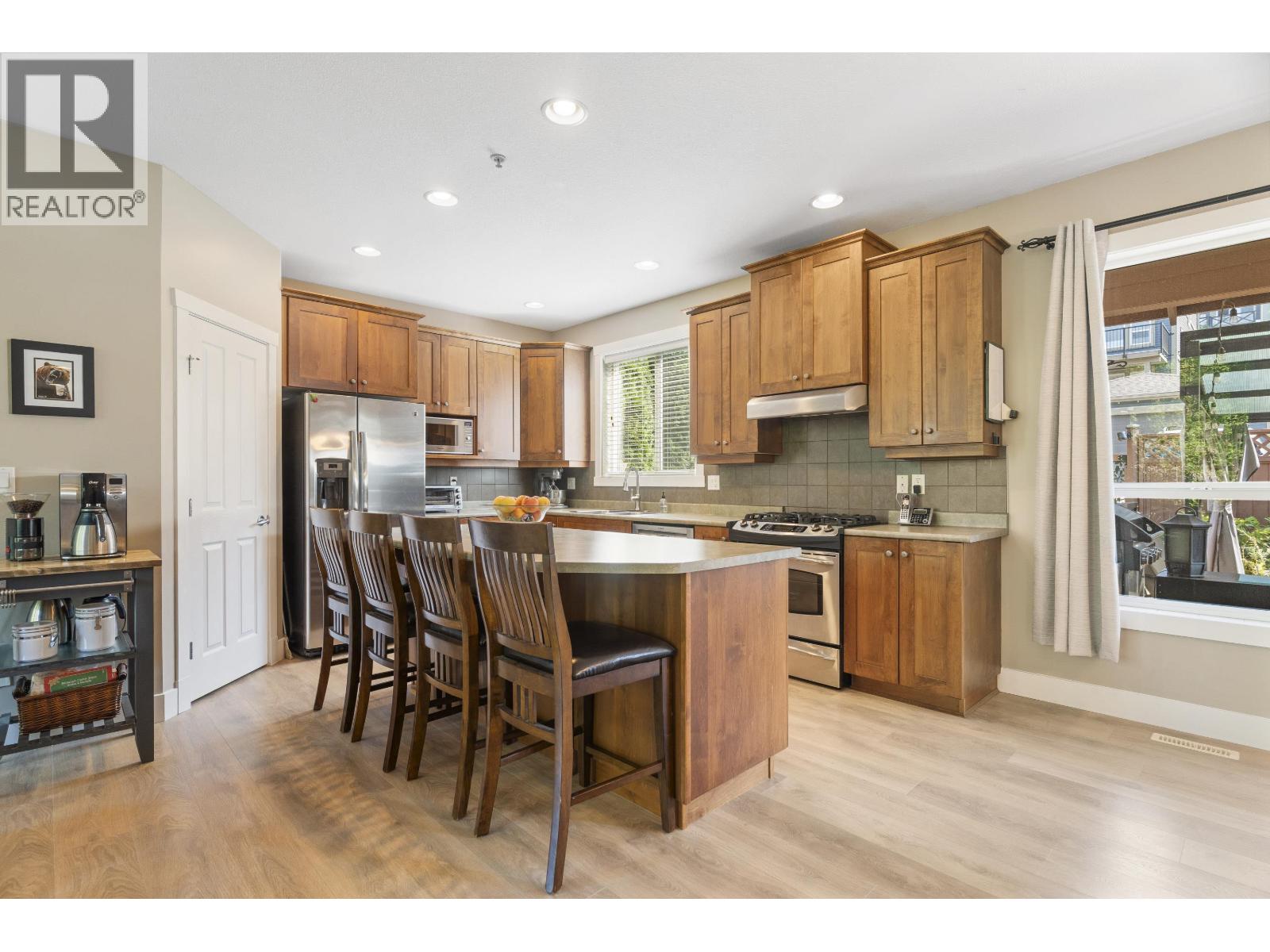 Photo 13 of 22810 Foreman Drive, Maple Ridge BC