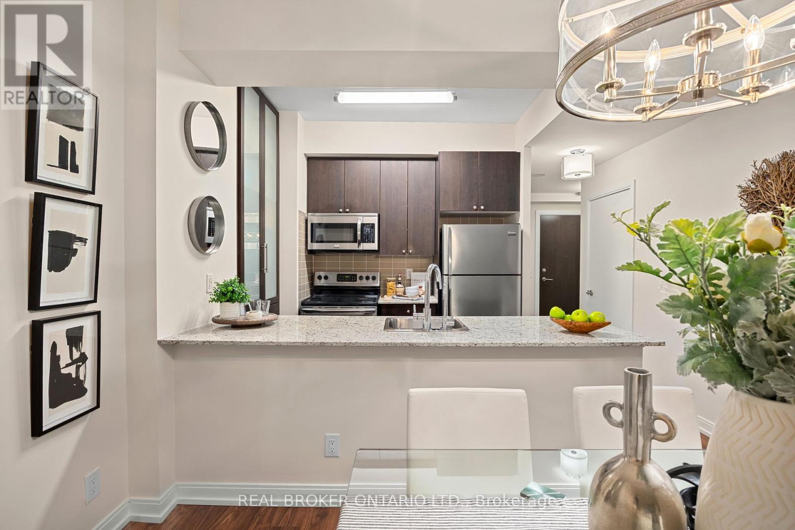 Photo 6 of 119 181 Village Green Square, Toronto ON