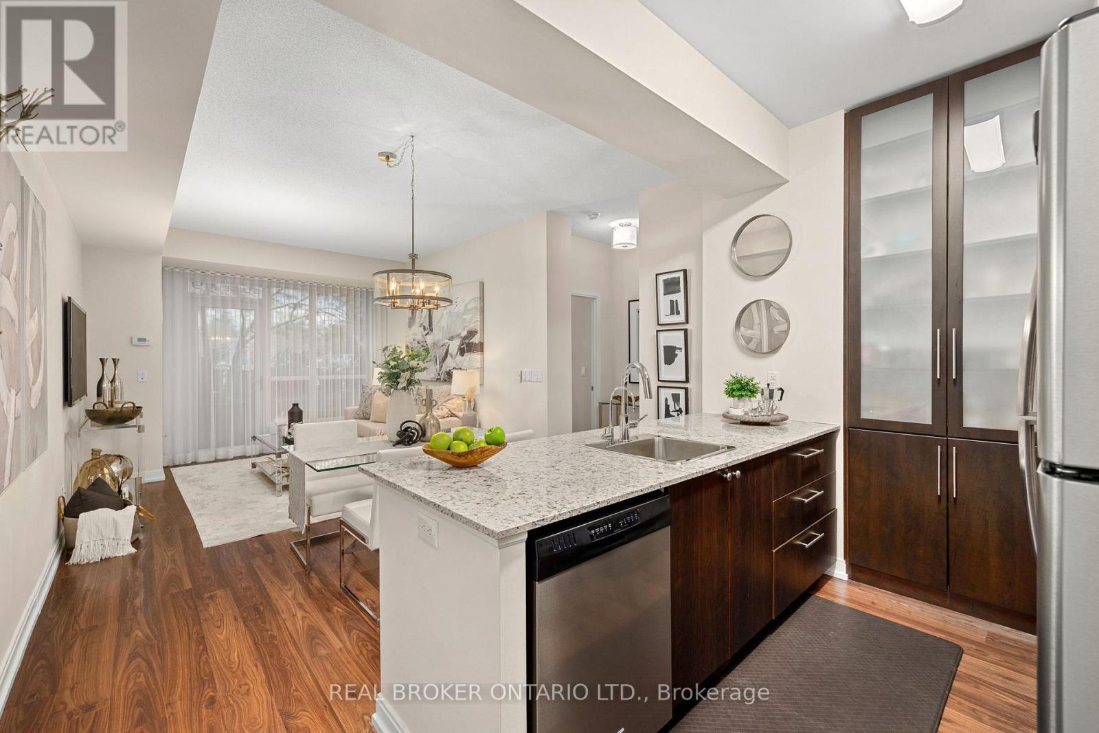Photo 9 of 119 181 Village Green Square, Toronto ON