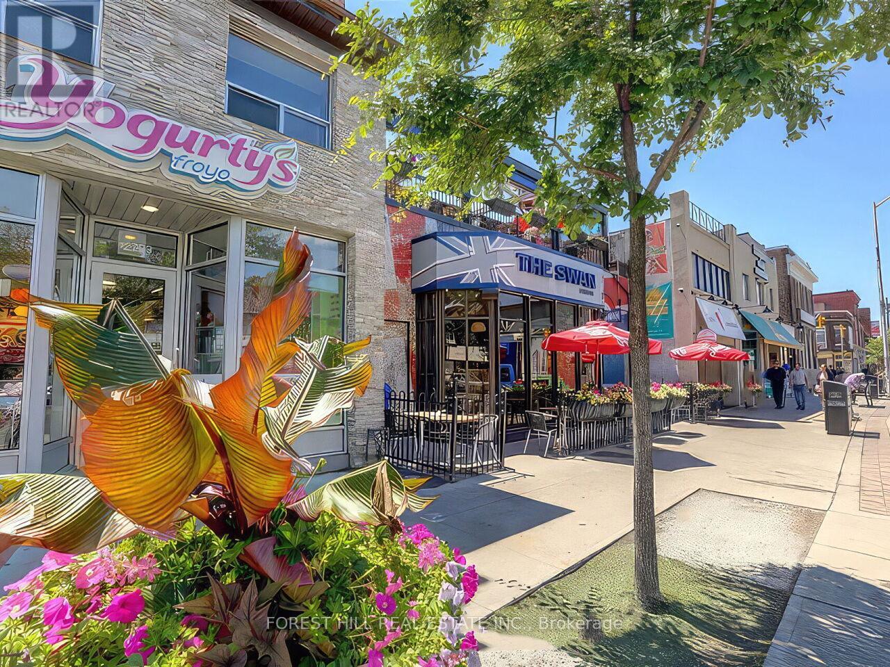 Photo 34 of 406 1990 Bloor Street W, Toronto ON
