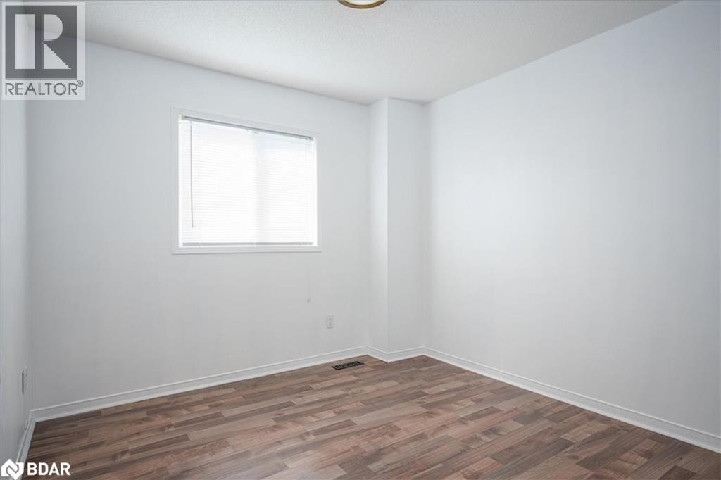 Photo 16 of 22 River Ridge Road, Barrie ON
