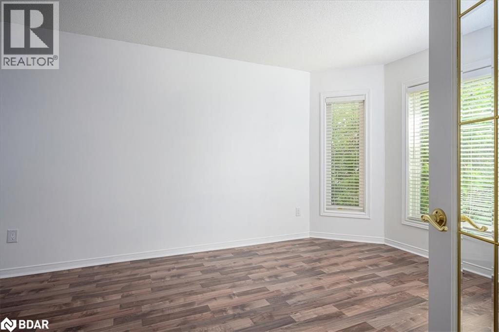 Photo 18 of 22 River Ridge Road, Barrie ON