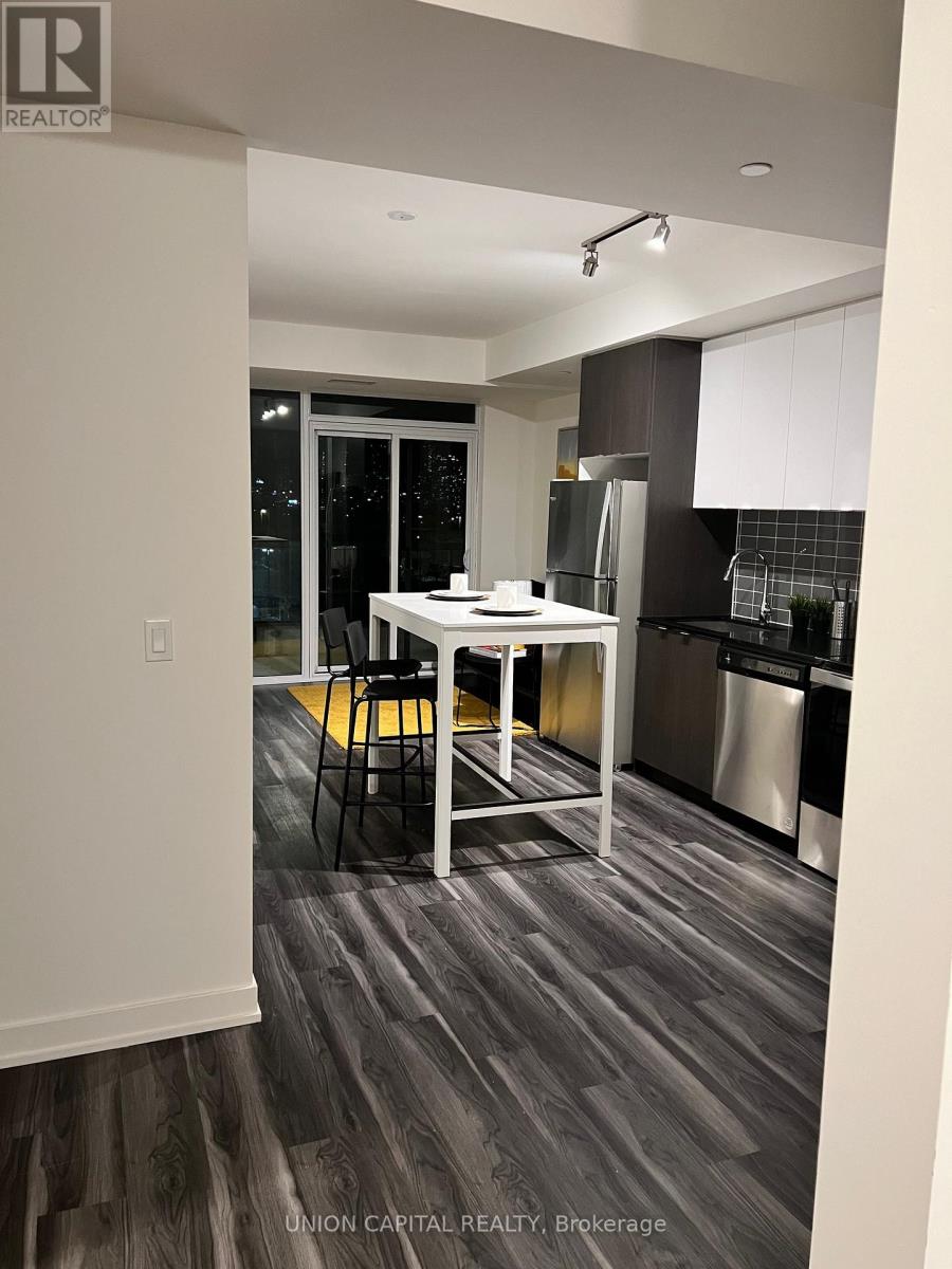 Photo 18 of 425 859 The Queensway, Toronto ON