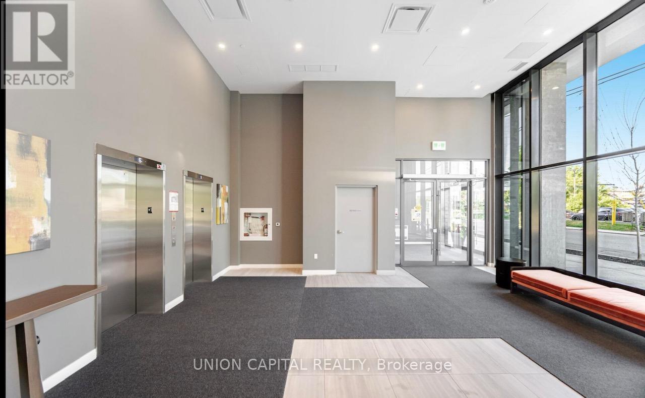 Photo 3 of 425 859 The Queensway, Toronto ON
