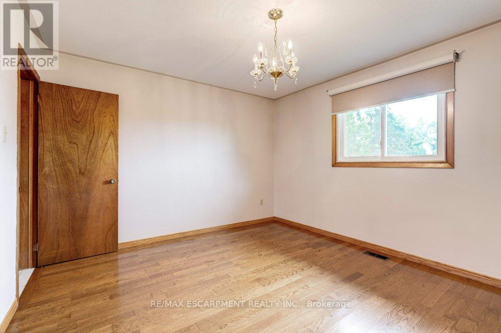 Photo 18 of 595 Green Mountain Road E, Hamilton ON