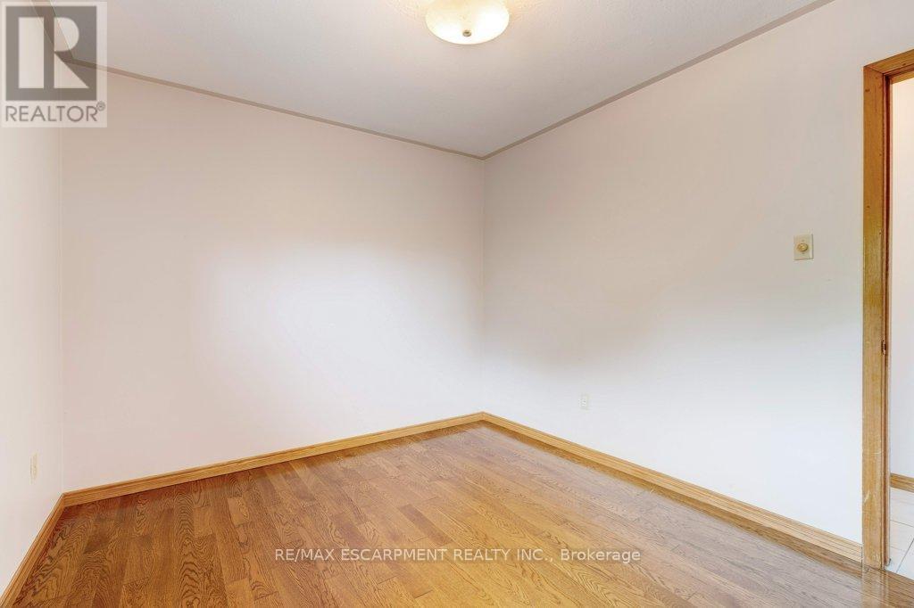 Photo 19 of 595 Green Mountain Road E, Hamilton ON