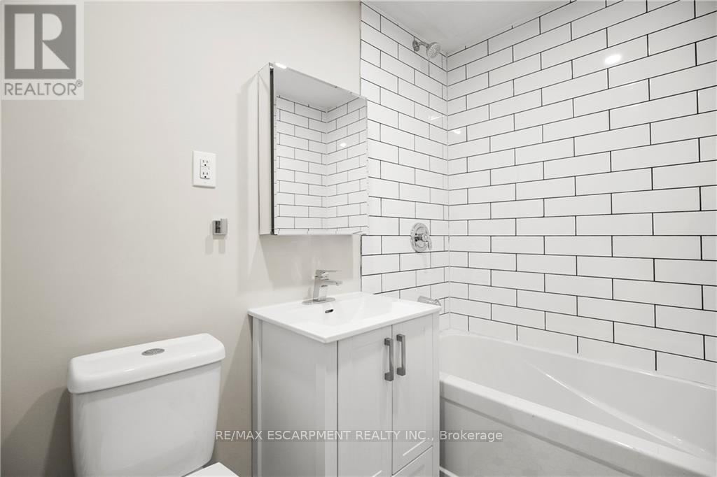 Photo 18 of 11 316 Aberdeen Avenue, Hamilton ON