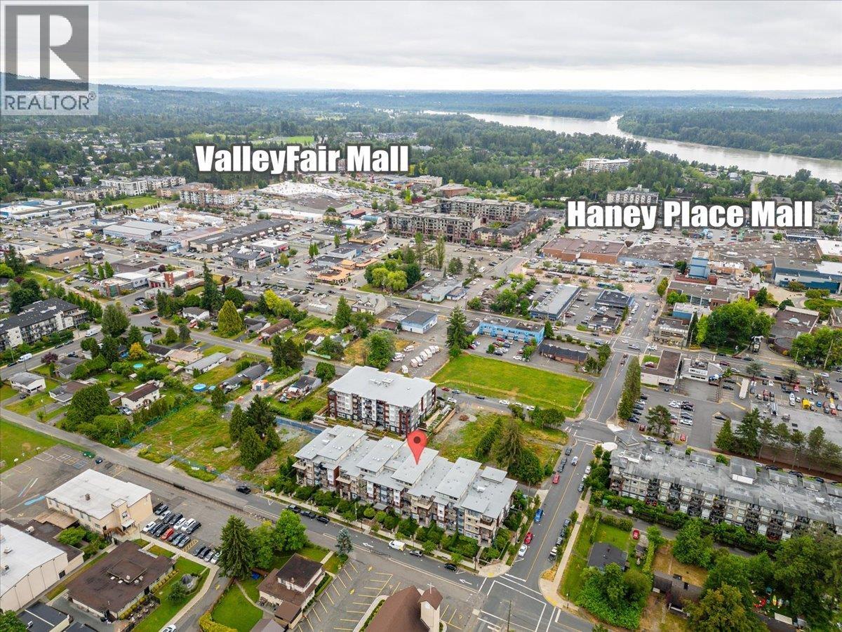 Photo 12 of 314 22562 121 Avenue, Maple Ridge BC