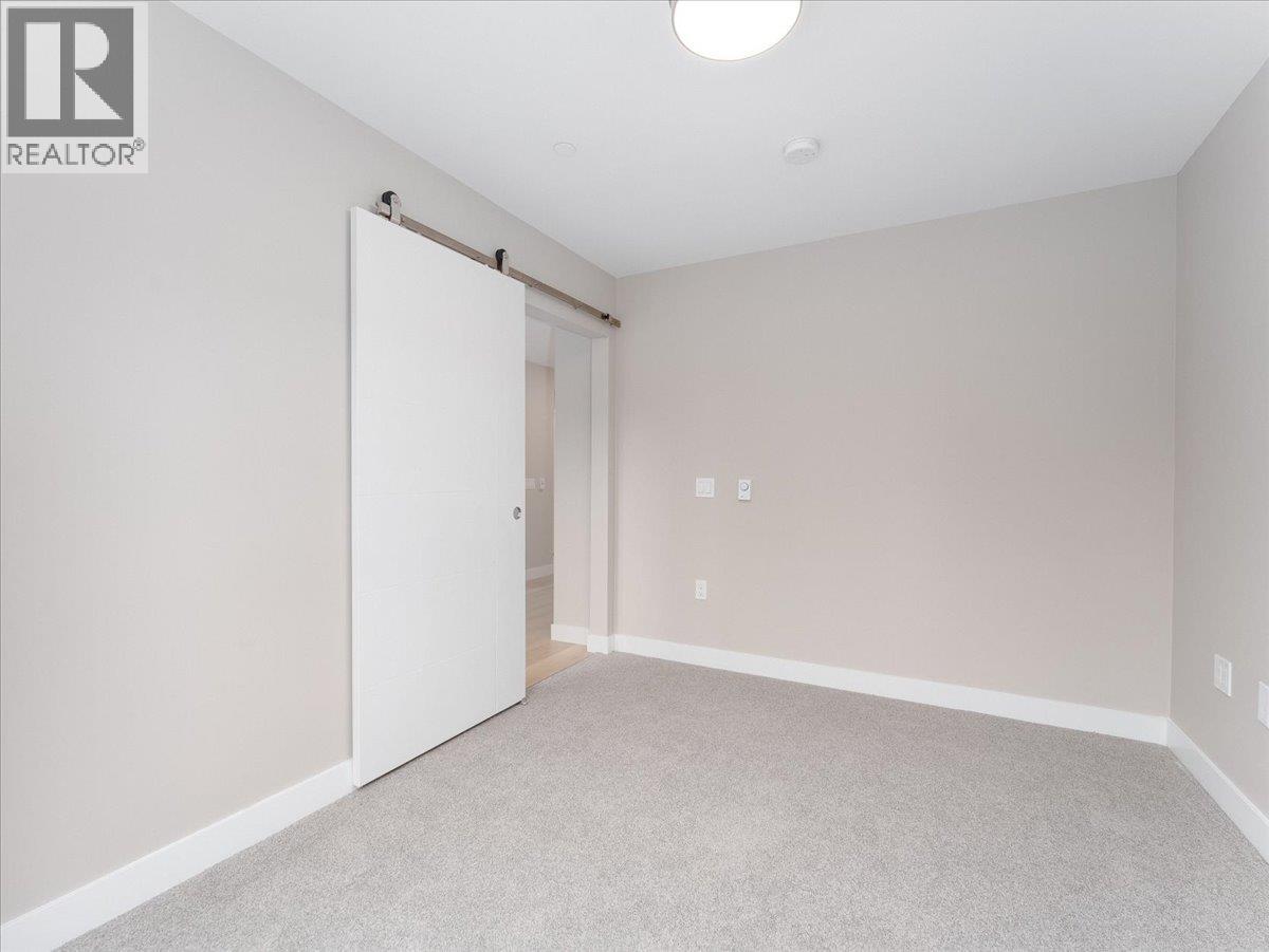 Photo 2 of 314 22562 121 Avenue, Maple Ridge BC