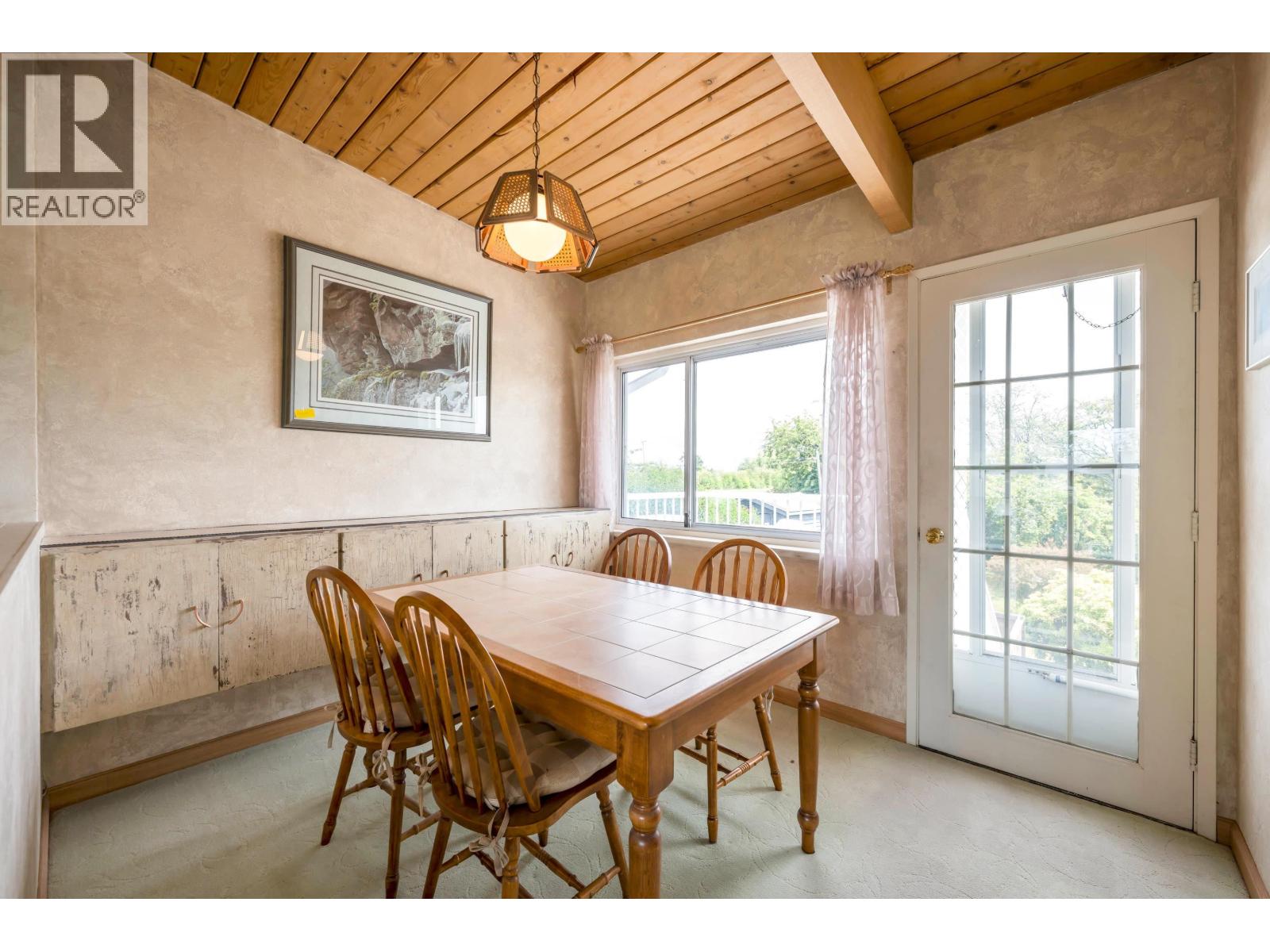 Photo 8 of 4766 Anderson Place, Delta BC