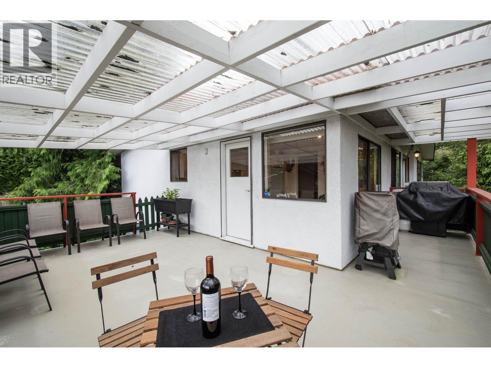 Photo 12 of 3875 Regent Avenue, North Vancouver BC
