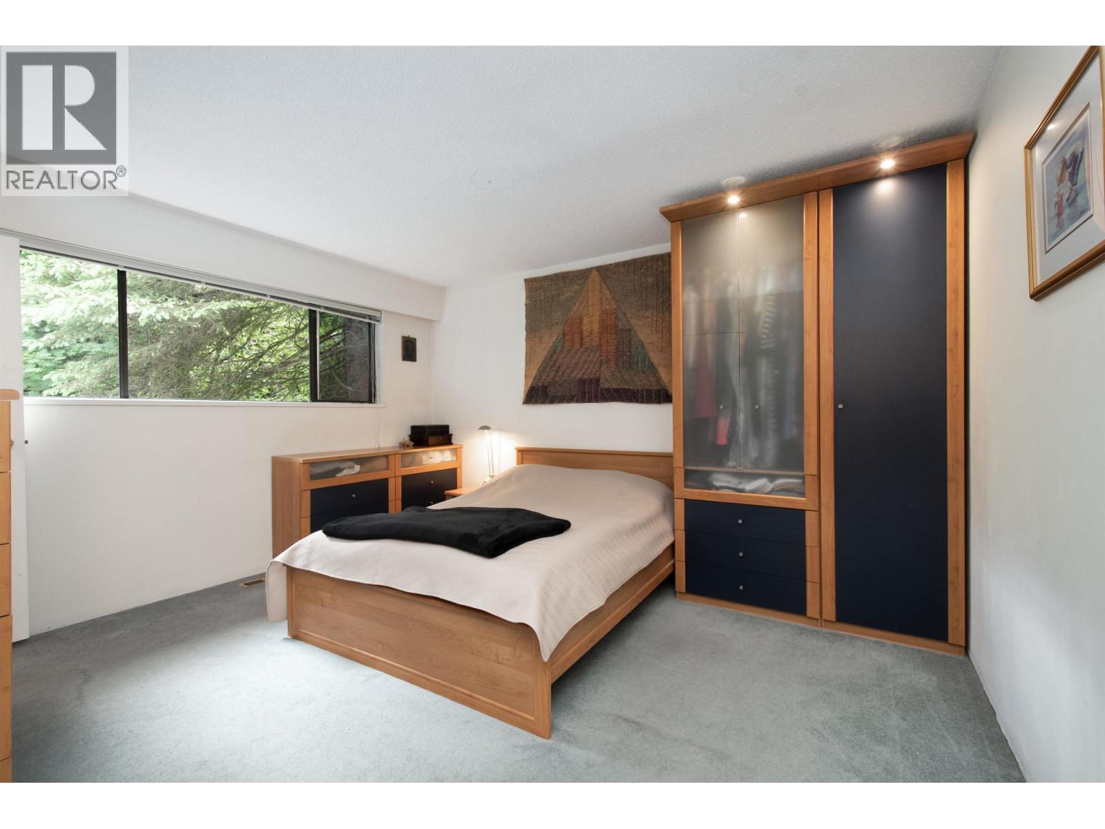 Photo 14 of 3875 Regent Avenue, North Vancouver BC