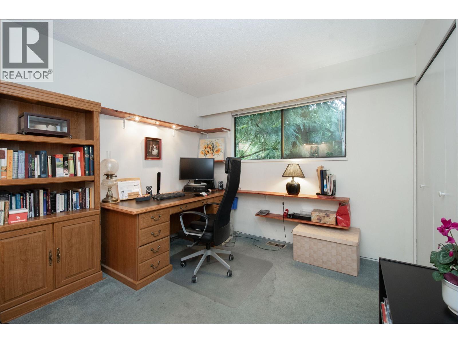 Photo 16 of 3875 Regent Avenue, North Vancouver BC