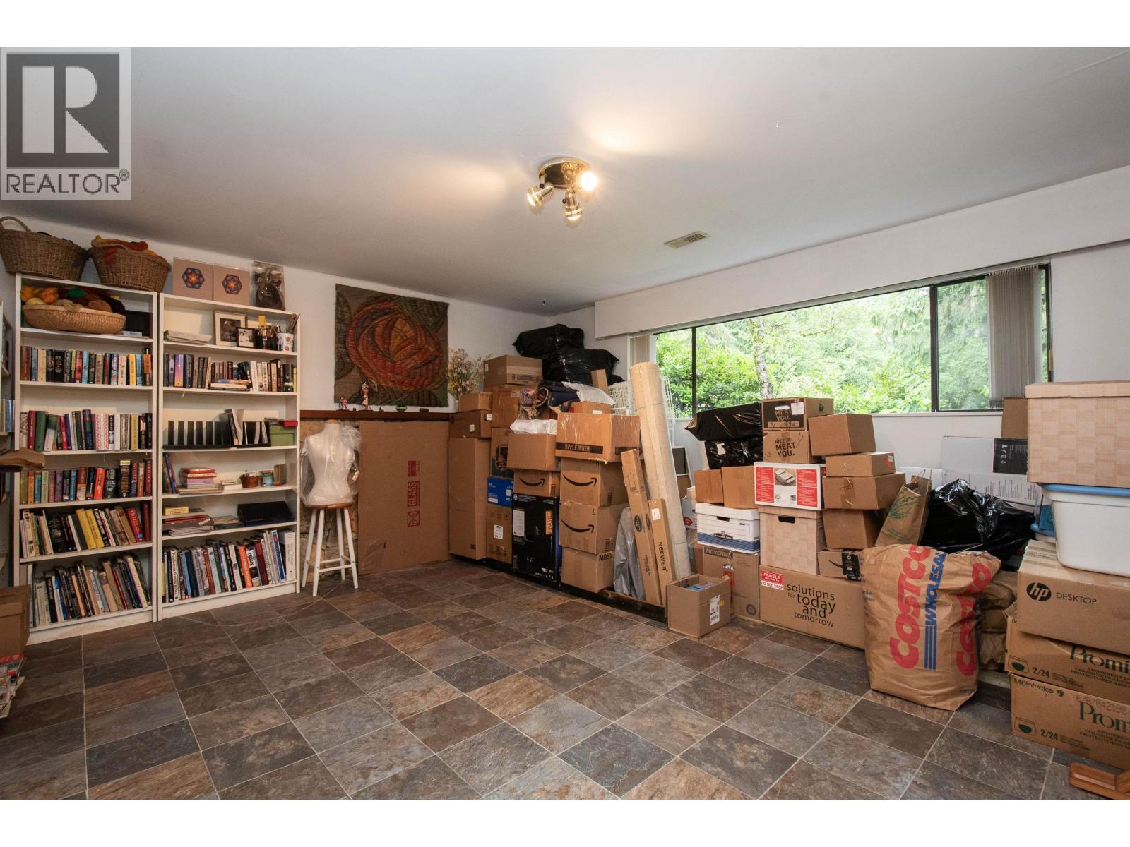 Photo 19 of 3875 Regent Avenue, North Vancouver BC