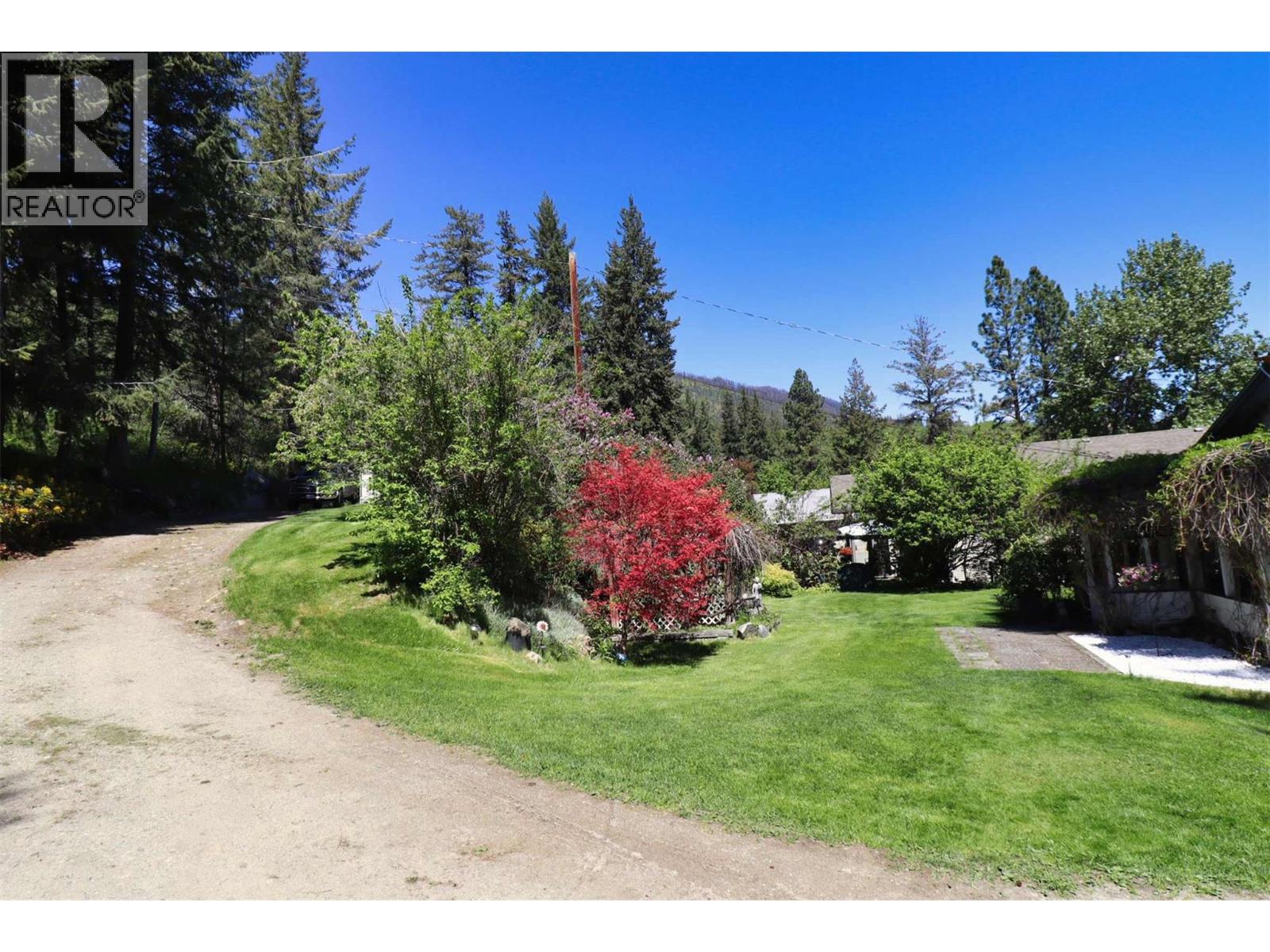 1085 Little Shuswap Lake Road, Chase