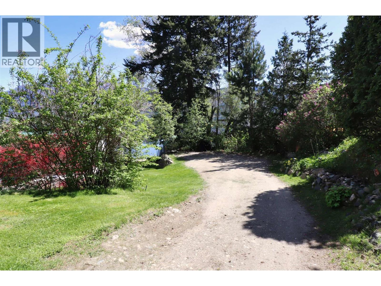 1085 Little Shuswap Lake Road, Chase