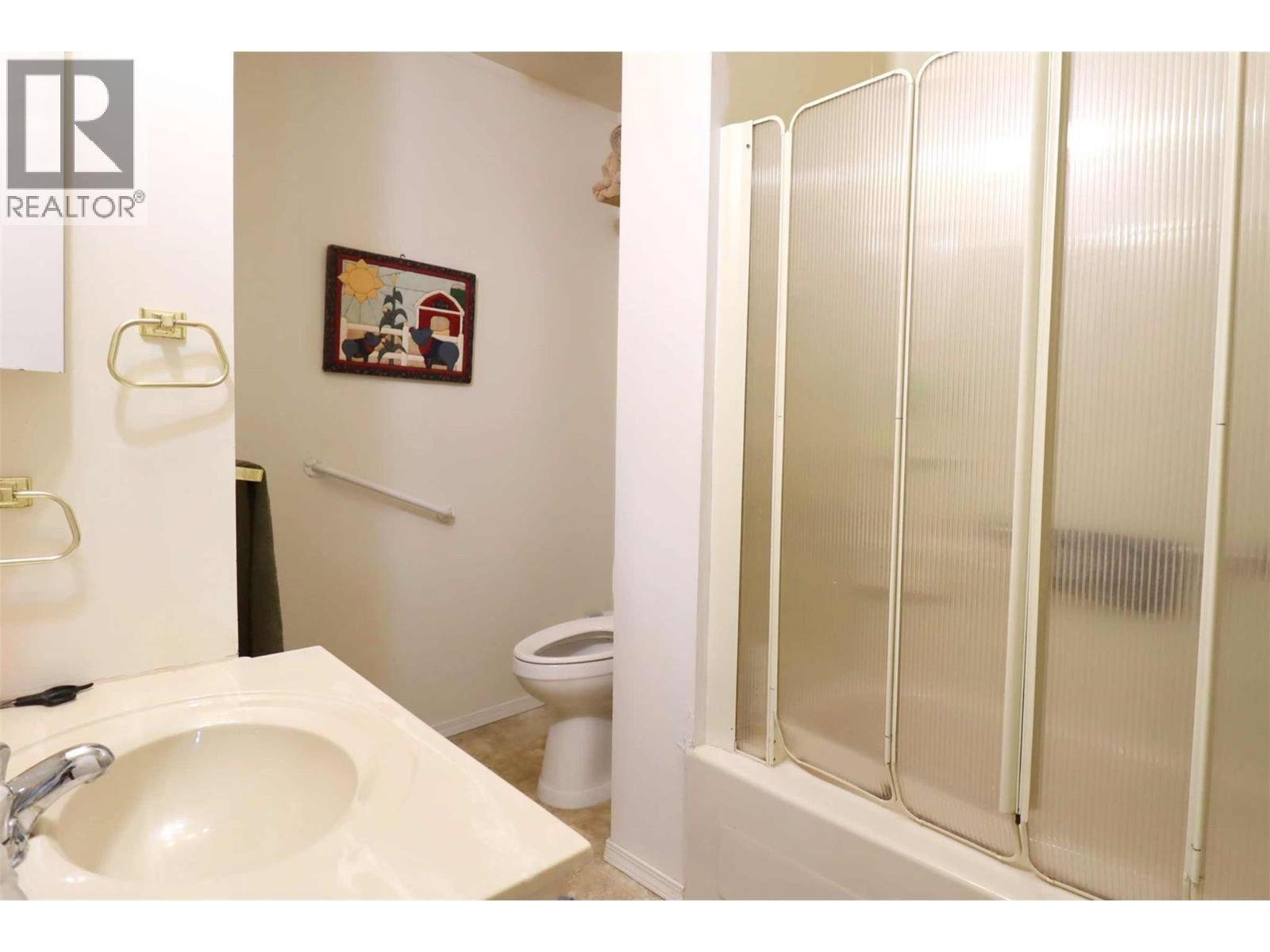 1085 Little Shuswap Lake Road, Chase