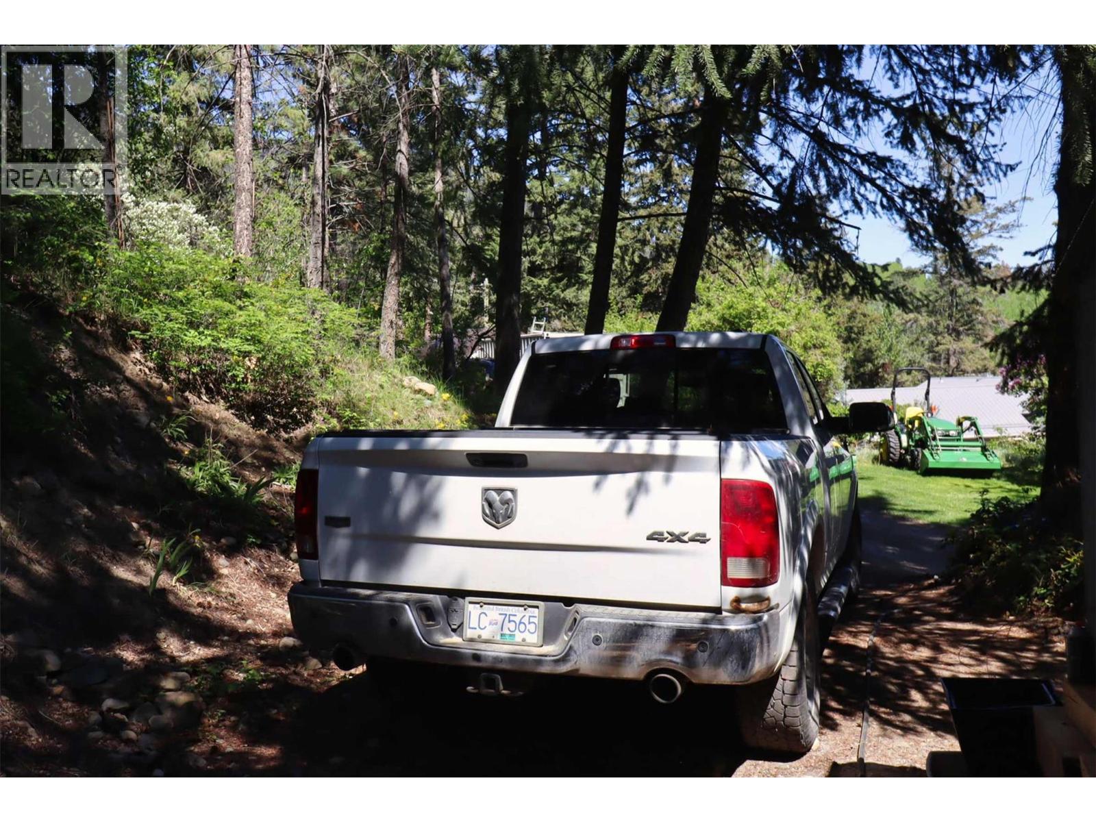 1085 Little Shuswap Lake Road, Chase