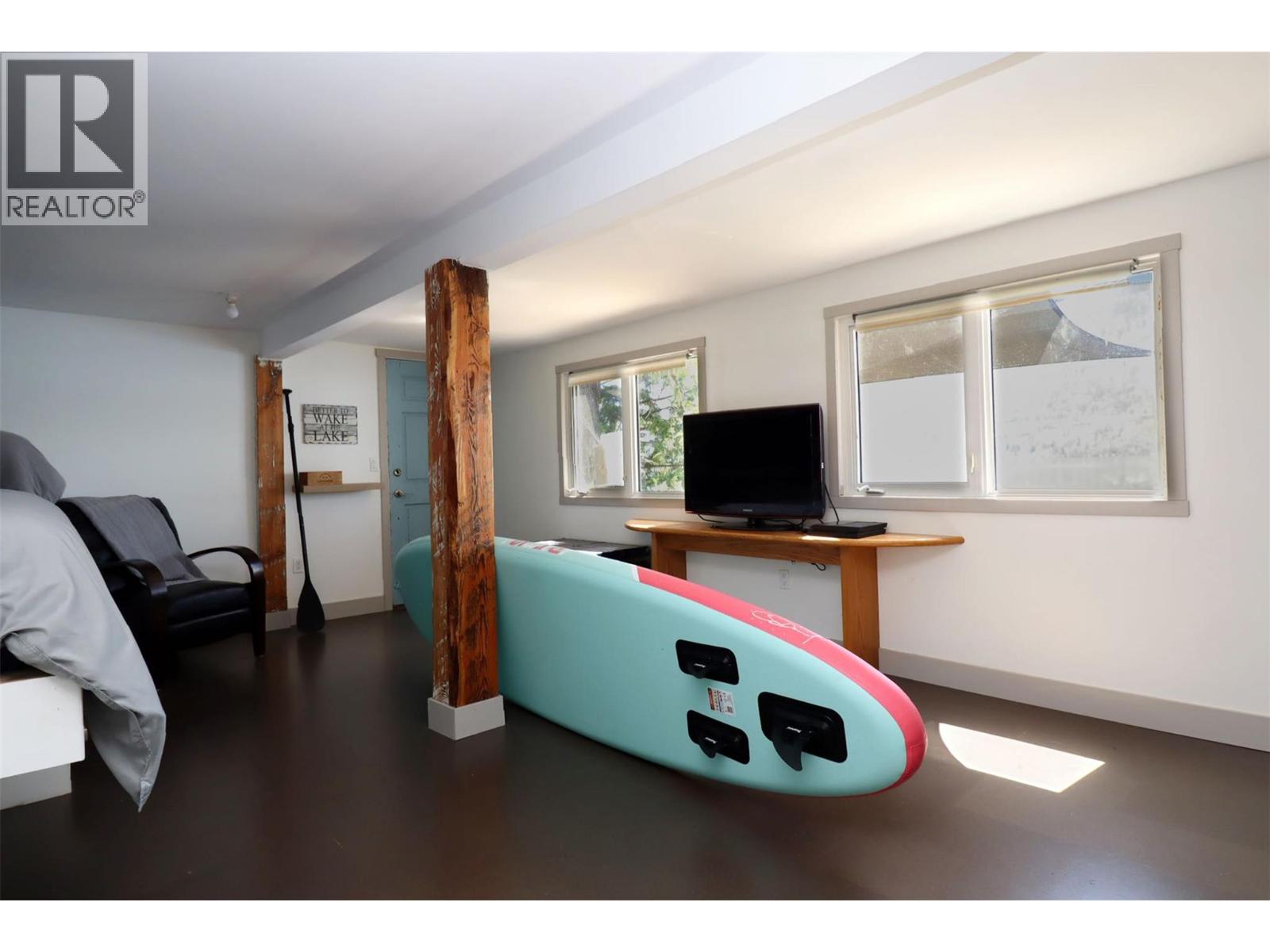 3872 Point Road, Chase