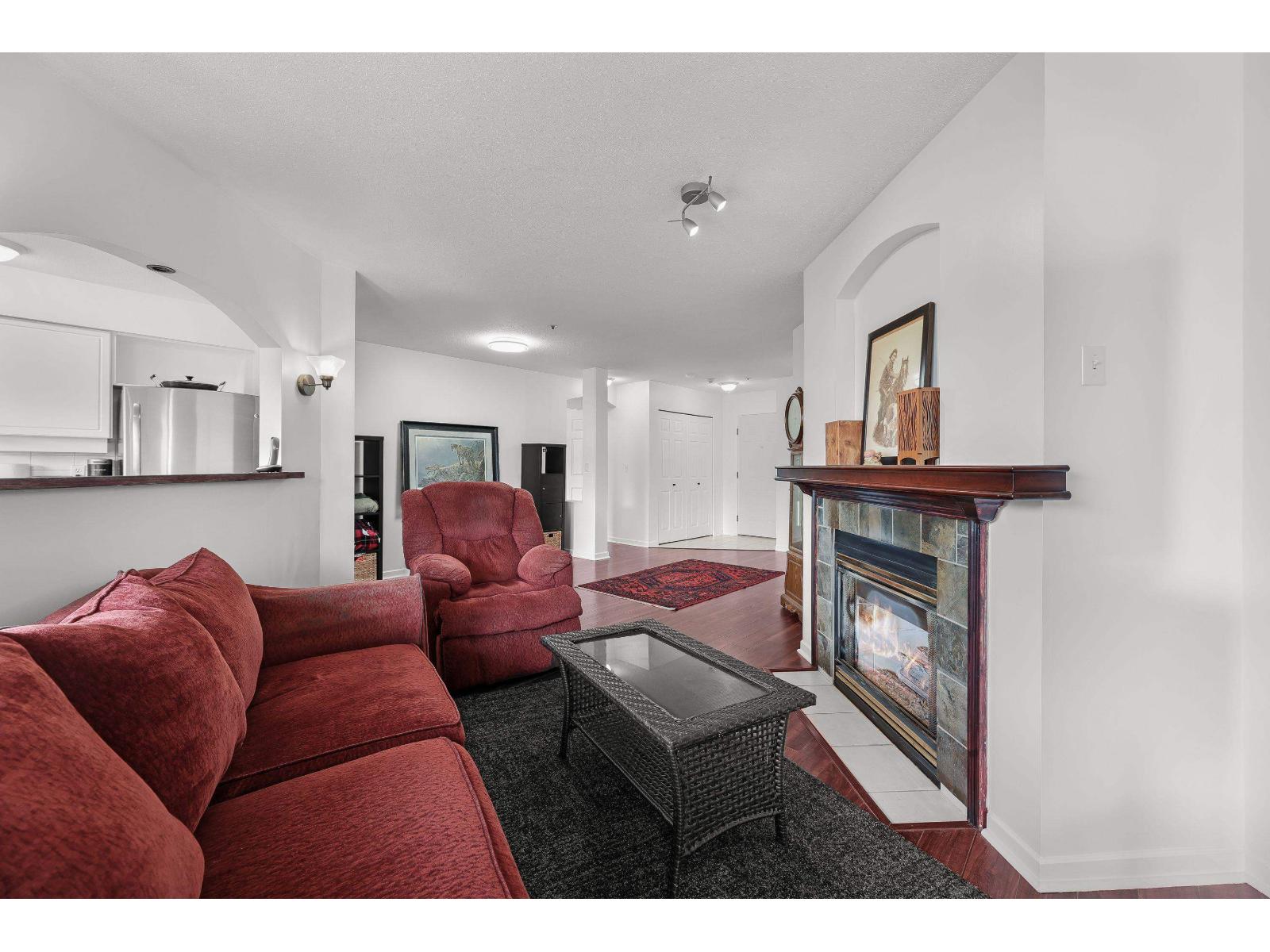 Photo 6 of 307 20120 56 Avenue, Langley BC