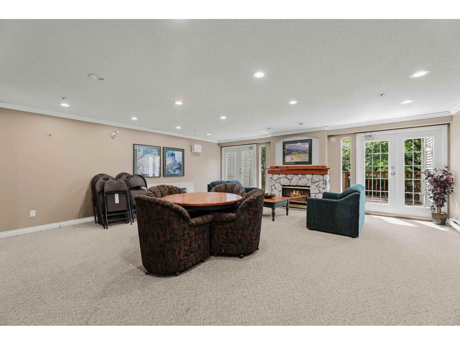Photo 22 of 307 20120 56 Avenue, Langley BC