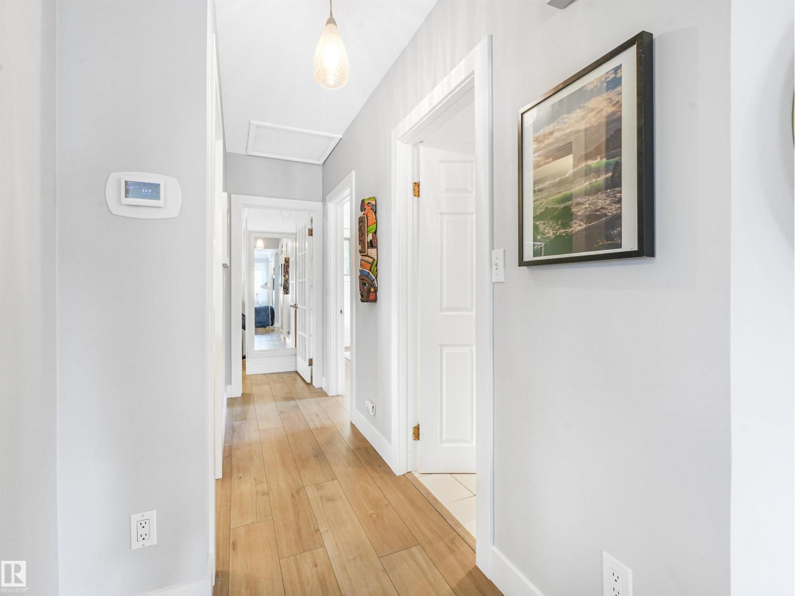 Photo 18 of 9573 83 St Nw, Edmonton AB