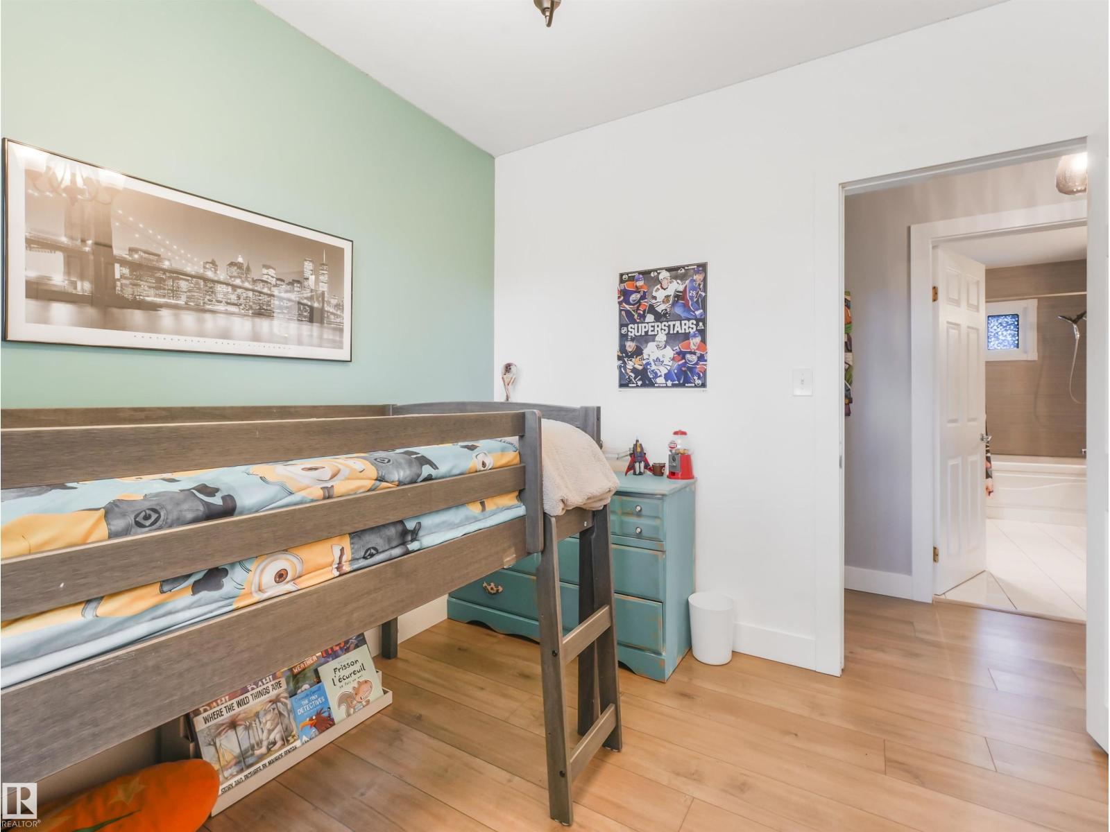Photo 20 of 9573 83 St Nw, Edmonton AB